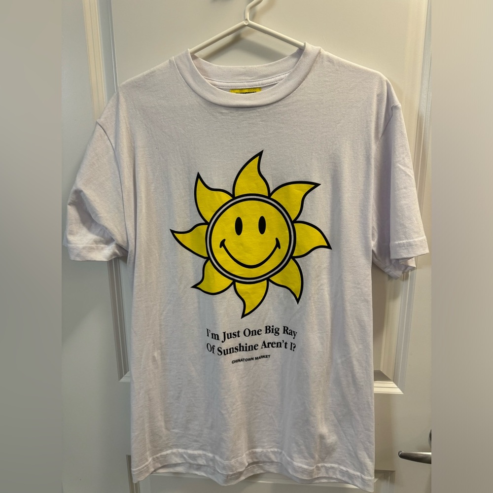 China town market tee